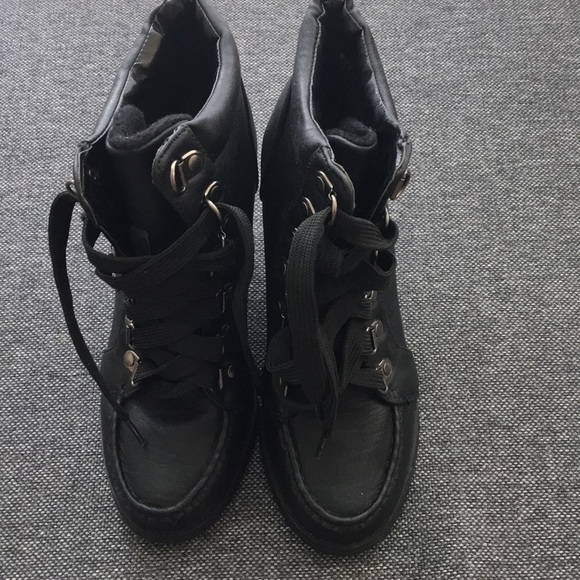 Heeled Boots - Picture 2 of 3